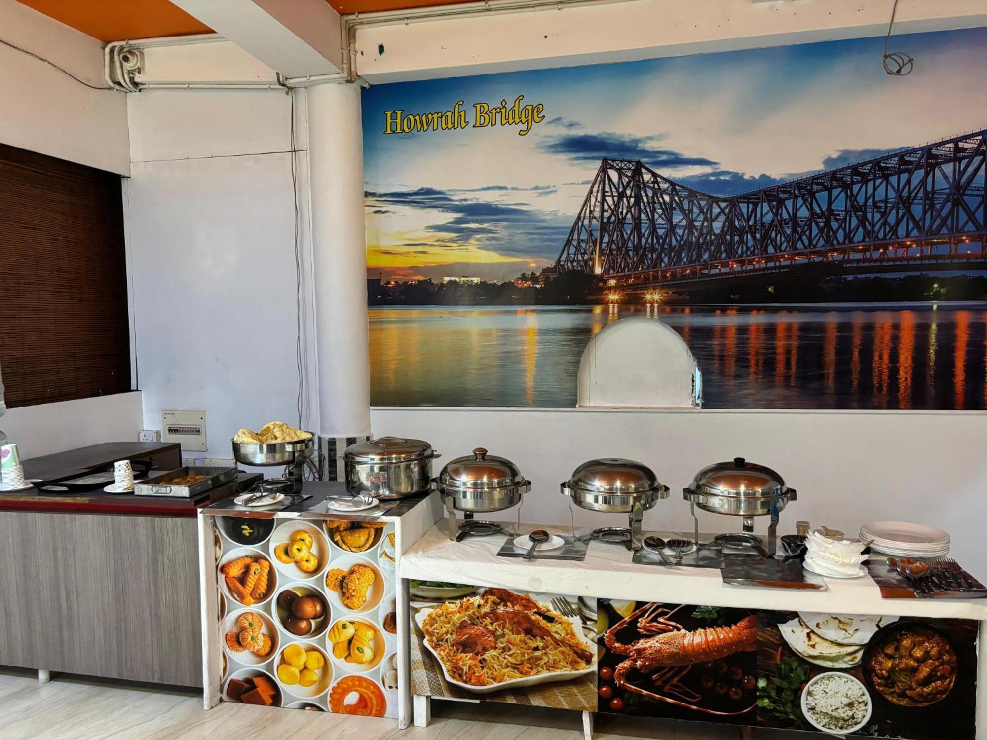 The Tamarind Tree Hotel & Restaurant Shadipur Kültér fotó