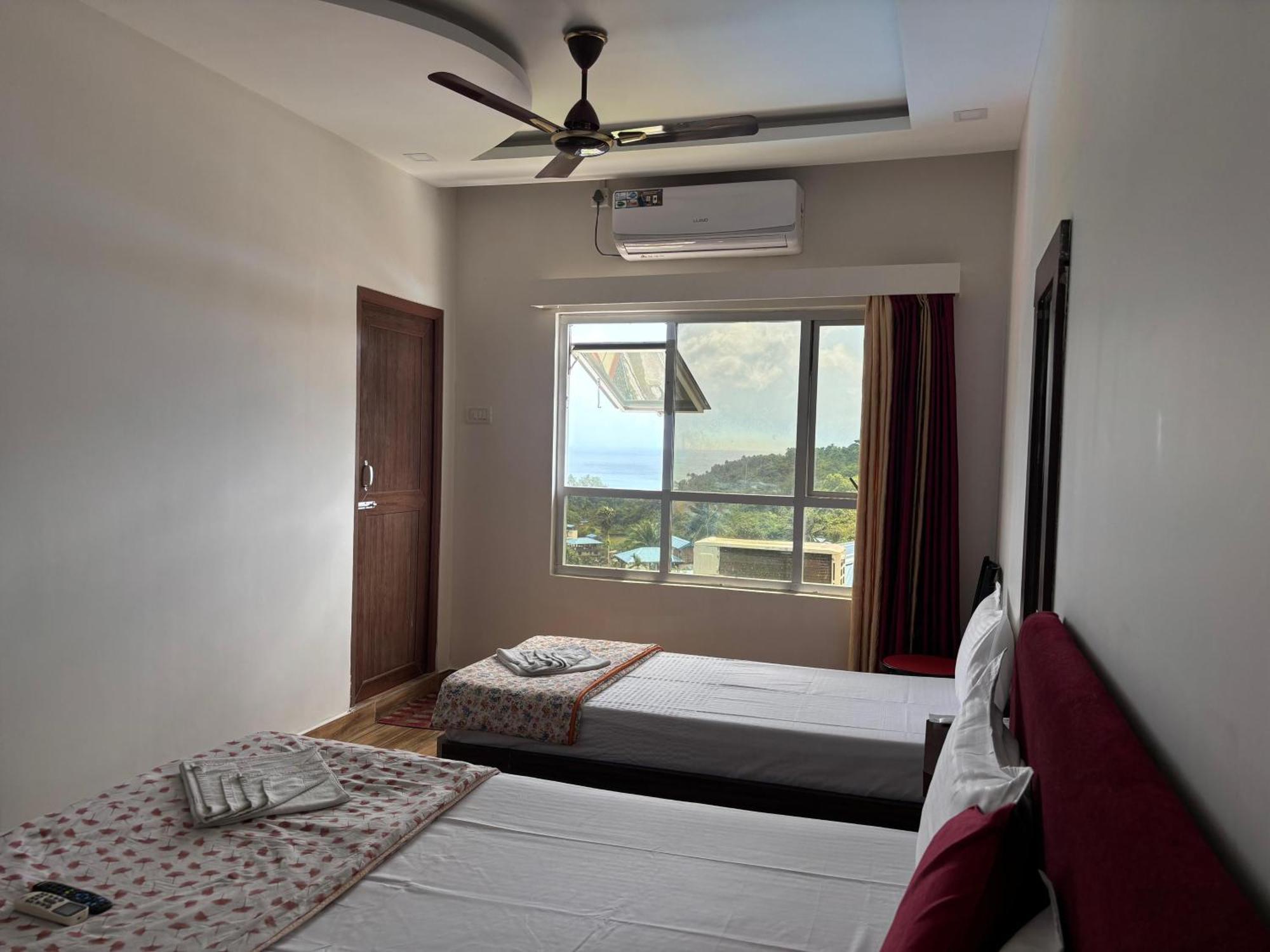 The Tamarind Tree Hotel & Restaurant Shadipur Kültér fotó