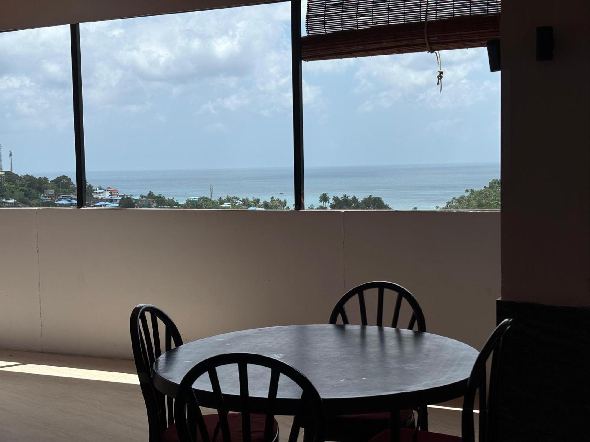 The Tamarind Tree Hotel & Restaurant Shadipur Kültér fotó