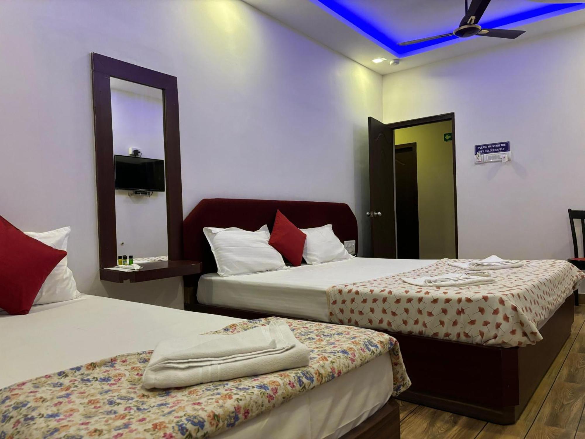The Tamarind Tree Hotel & Restaurant Shadipur Kültér fotó